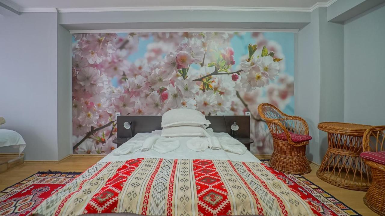 Vila Muntii Bucegi & Spa Бран Екстериор снимка