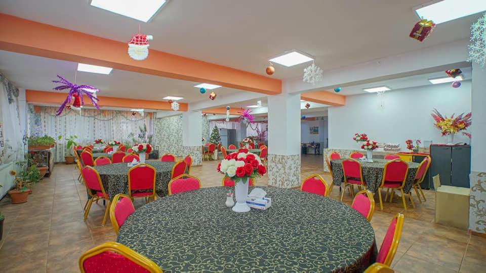 Vila Muntii Bucegi & Spa Бран Екстериор снимка