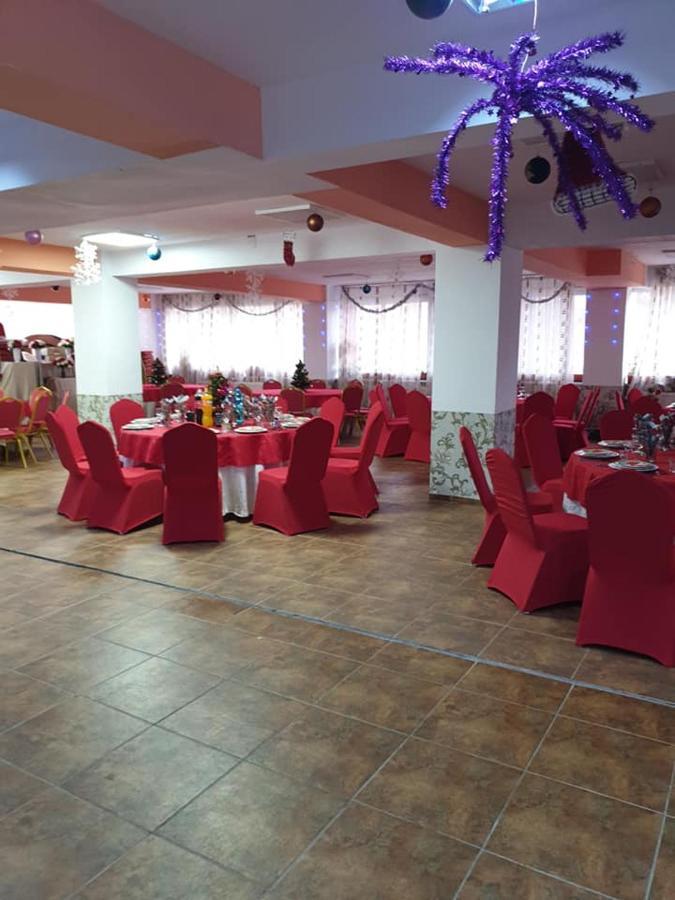 Vila Muntii Bucegi & Spa Бран Екстериор снимка